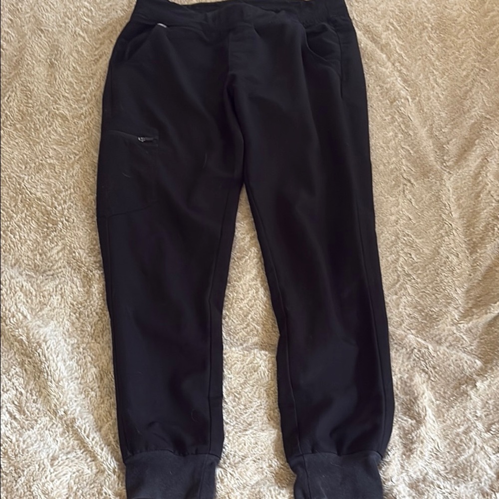 Black figs jogger scrubs size small